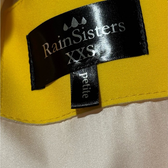 RainSisters Fitted and Flare Rain Coat Full Skirt Bright Yellow- XXS Petite - Picture 8 of 9